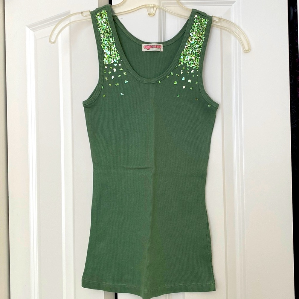 Sugar Tart ribbed tank top. NWO tags 24” length
